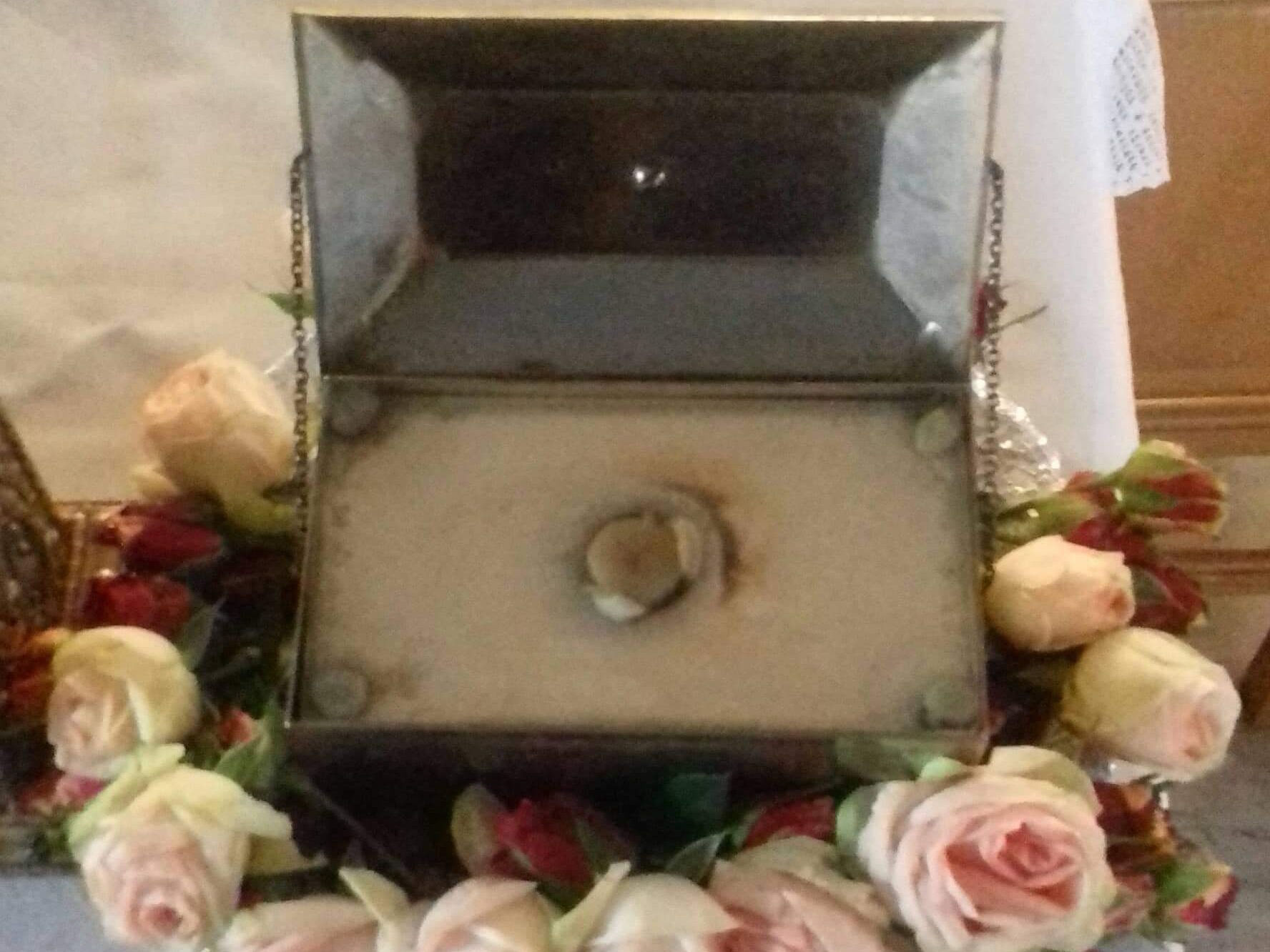 ΛΕΙΨΑΝΑ ΑΓΙΩΝ